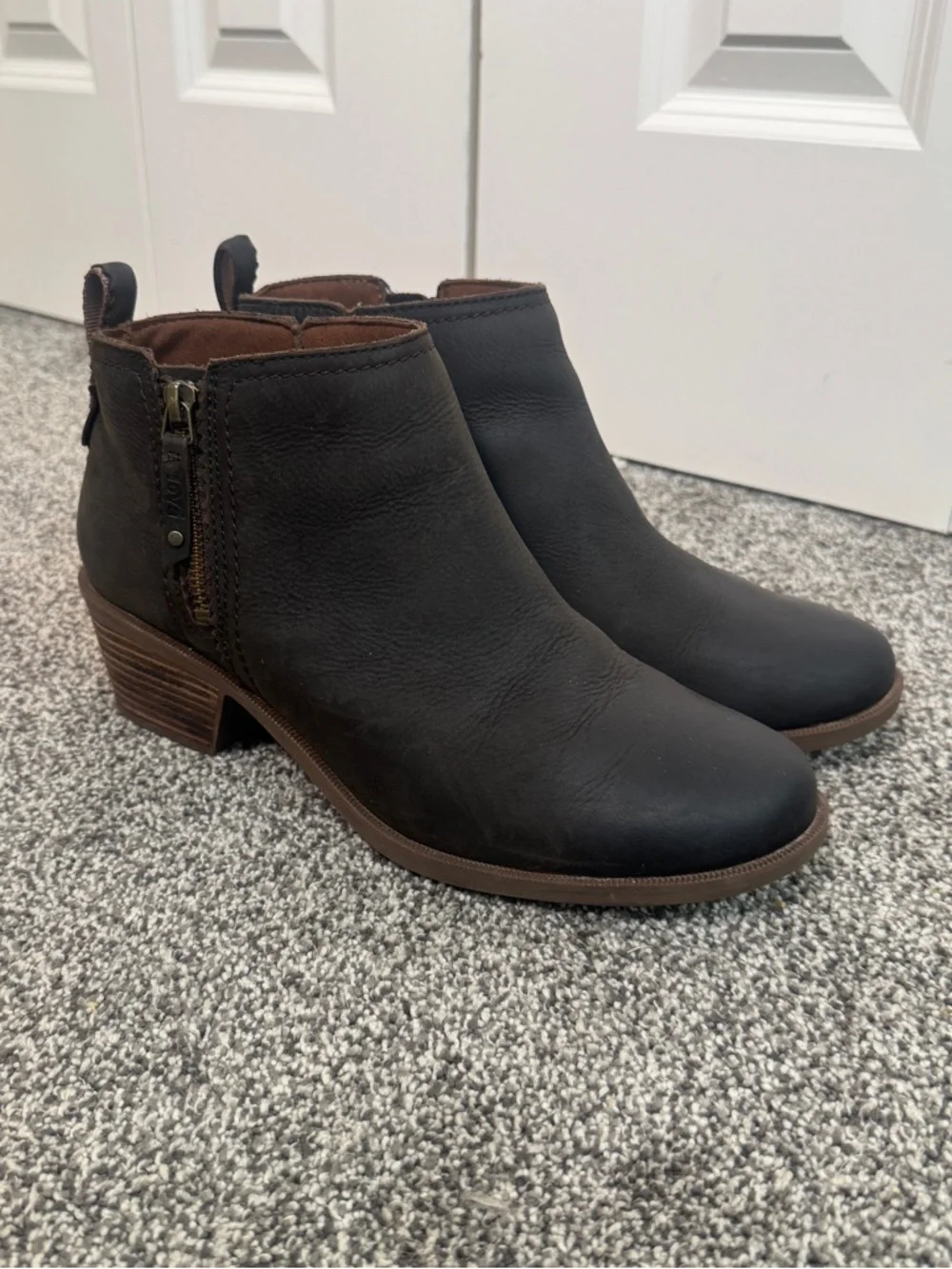 Teva Anaya Bootie RR Womens 10 Brown Leather Ankle Boots Side Zip Comfort